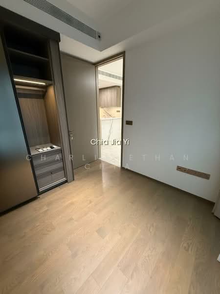 LEEDON GREEN photo 5