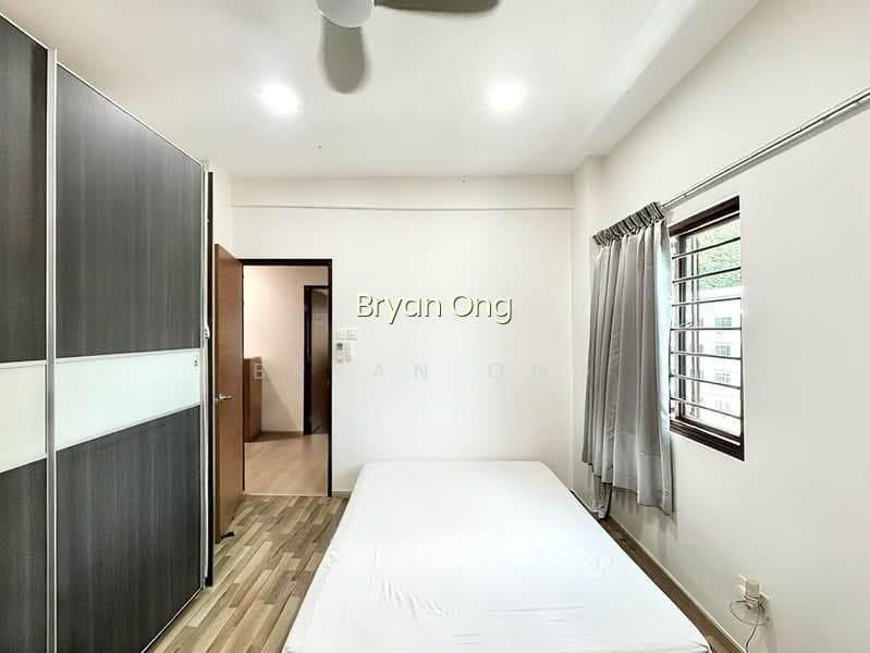 CAVENAGH GARDENS 7