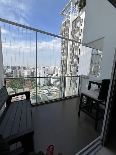 RARE CITY VIEW' HIGH FLOOR 3BED2BATH WITH 5.5M’S LIVING & BALCONY CEILING HEIGHT @ EIGHT RIVERSUITES image 1 of 10