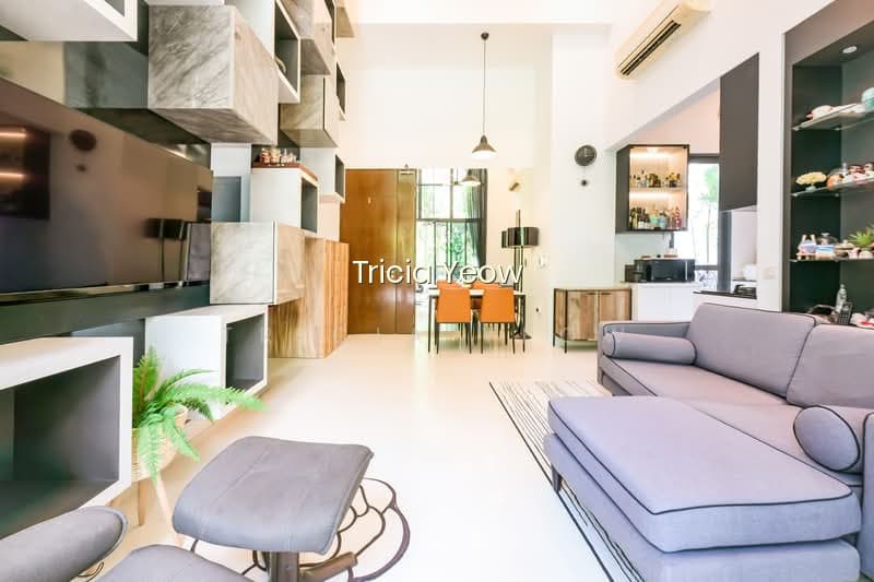 FORESQUE RESIDENCES image 1 of 10