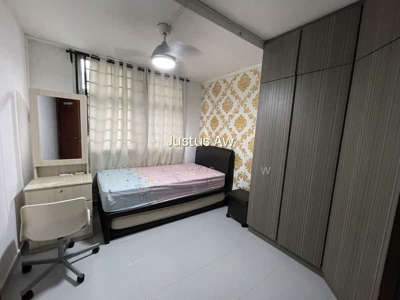 412 TAMPINES STREET 41 photo 4