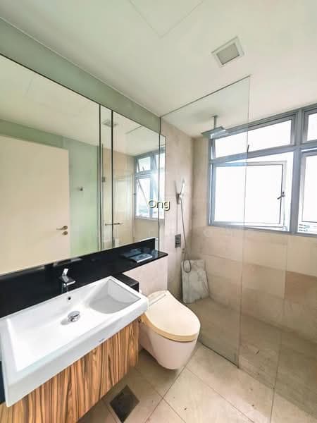 SUITES @ NEWTON photo 4