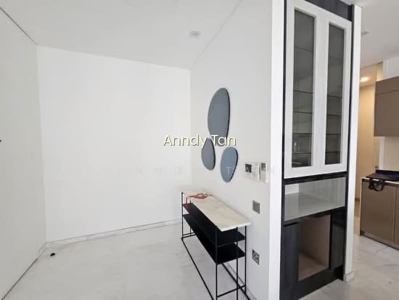 SOUTH BEACH RESIDENCES image 1 of 9