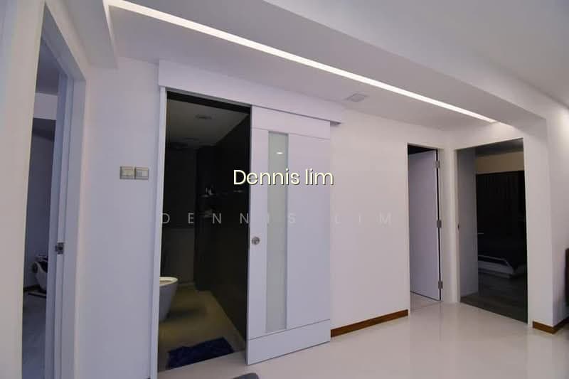 ORCHID PARK CONDOMINIUM image 1 of 8