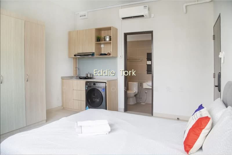COLIWOO BOON LAY I FULLY EQUIPPED SELF-CONTAINED STUDIOS NEAR NTU photo 4