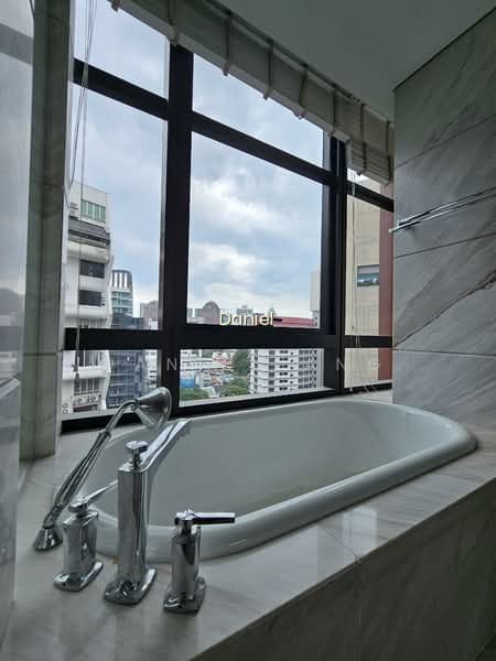 THE RITZ-CARLTON RESIDENCES photo 5