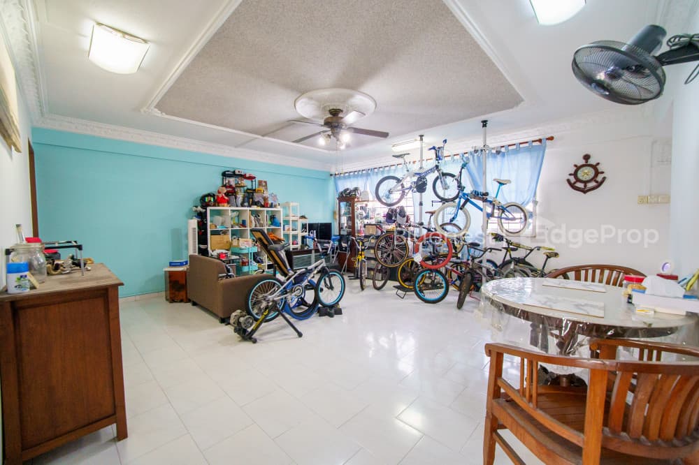 467 PASIR RIS DRIVE 6 image 1 of 10