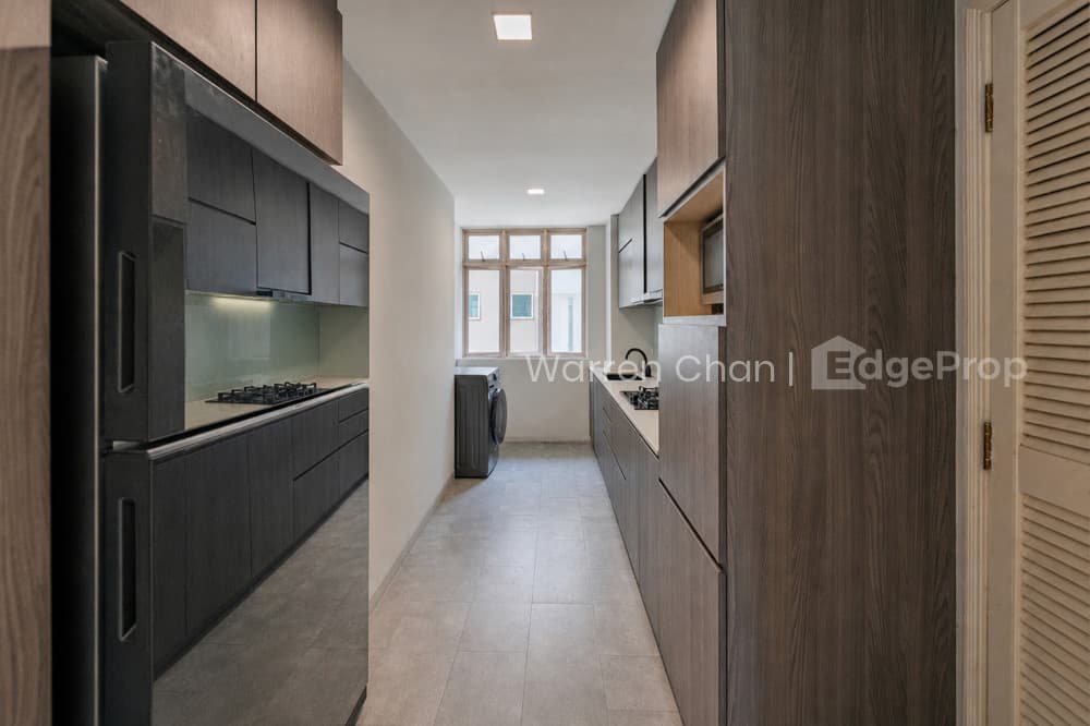 LE HILL CONDOMINIUM photo 4
