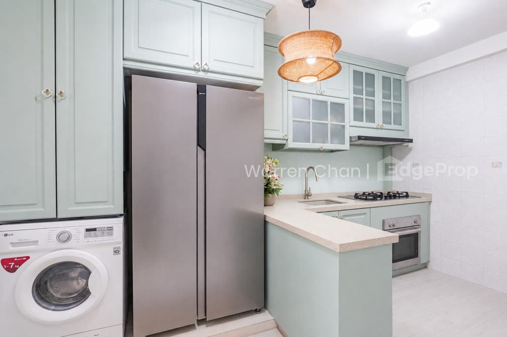 470 SEGAR ROAD photo 3