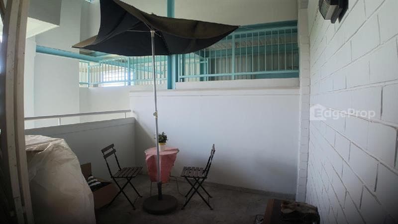 124 PASIR RIS STREET 11 photo 4