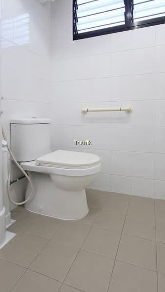 182 ANG MO KIO AVENUE 5 photo 6