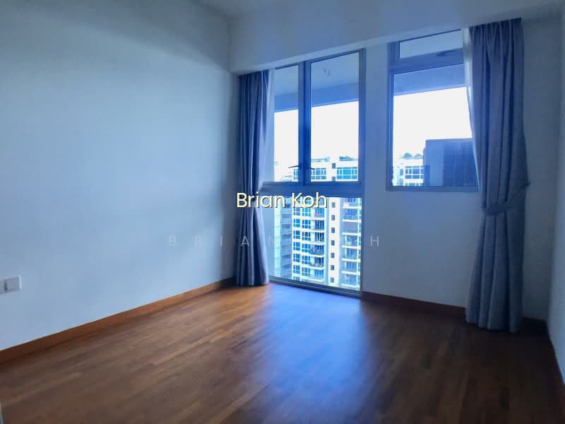 Q BAY RESIDENCES photo 5