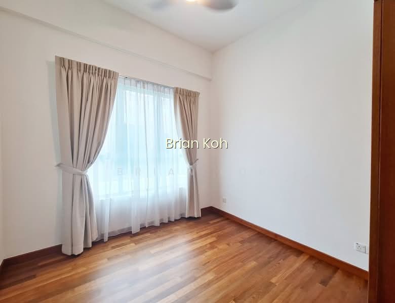 FIFTH AVENUE CONDOMINIUM 8