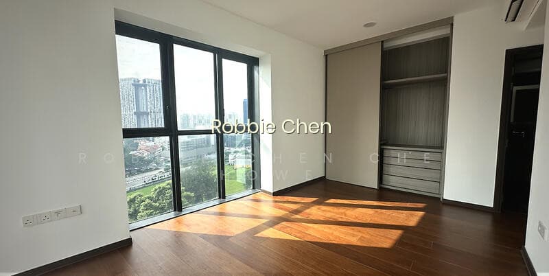 ONE PEARL BANK photo 6