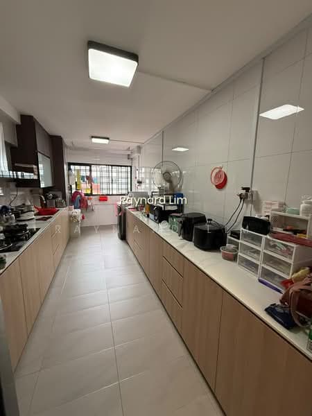 393 YISHUN AVENUE 6 photo 4