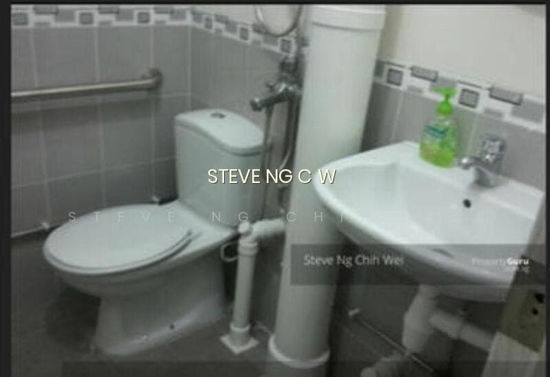 10 GLOUCESTER ROAD photo 3