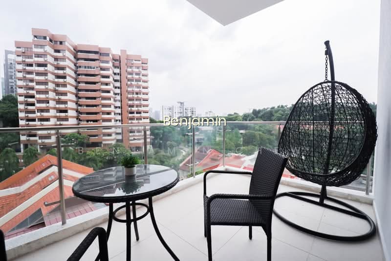RESIDENCES @ EMERALD HILL photo 3
