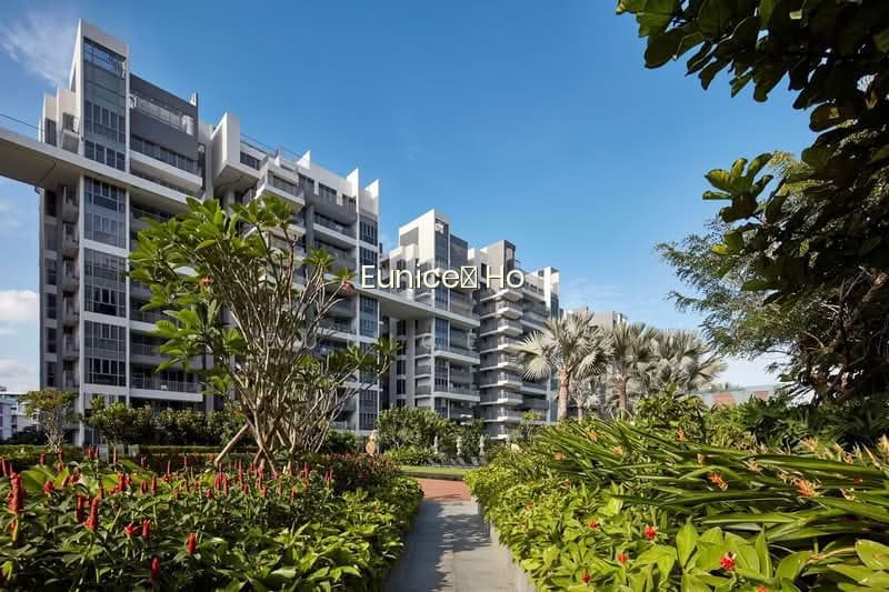BEDOK RESIDENCES photo 3