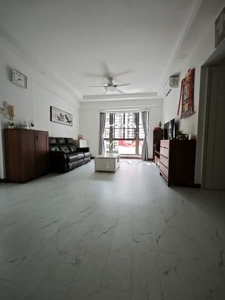 PARKVIEW APARTMENTS image 1 of 10