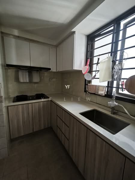 PARKVIEW APARTMENTS photo 6