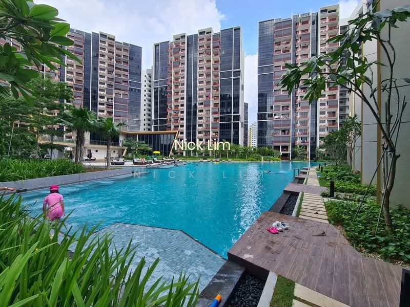 RIVERFRONT RESIDENCES photo 6