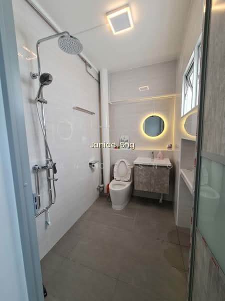 343 TAMPINES STREET 33 photo 2
