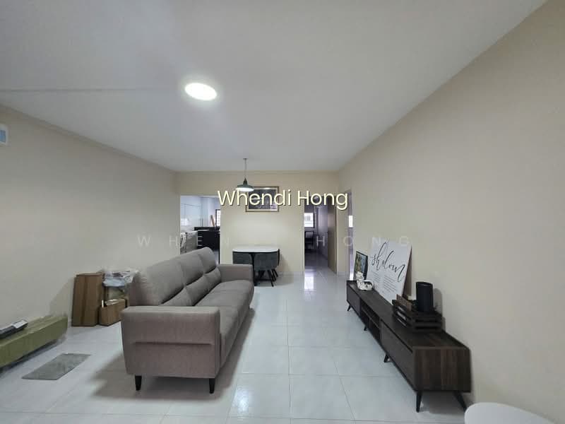 327 ANG MO KIO AVENUE 3 image 1 of 10
