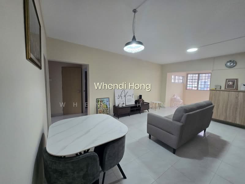 327 ANG MO KIO AVENUE 3 photo 2