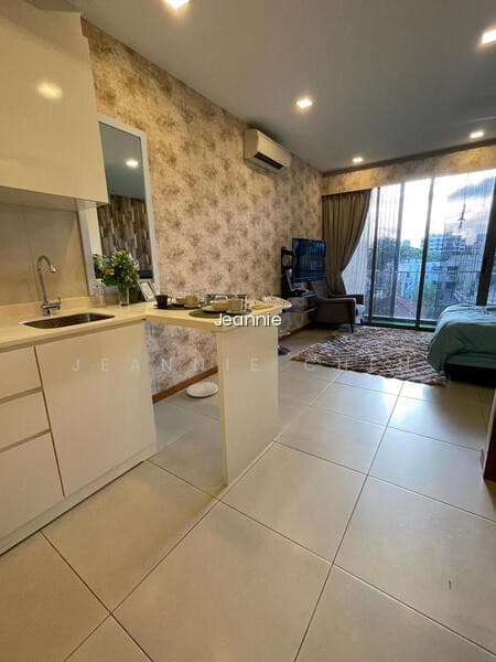 AVANT RESIDENCES image 1 of 10