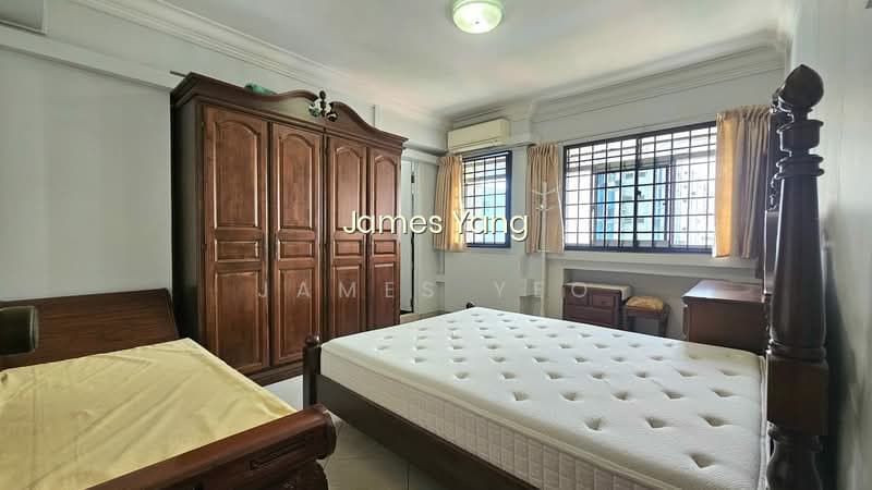 841 WOODLANDS STREET 82 photo 2