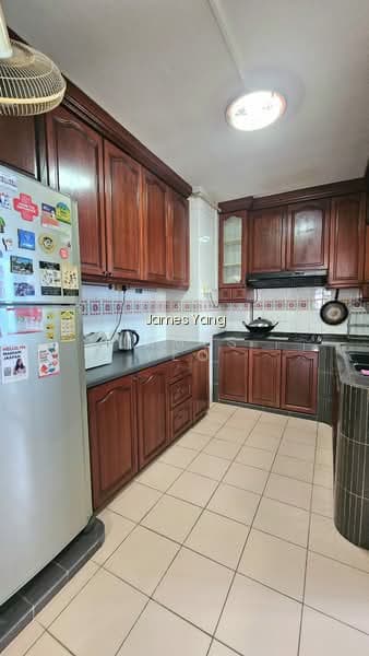 841 WOODLANDS STREET 82 photo 5