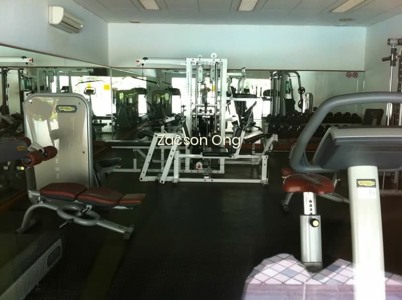 CLEMENTI PARK photo 3