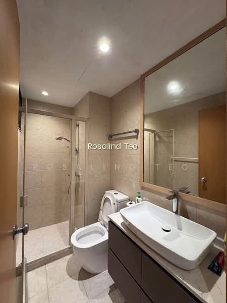 HILLVIEW REGENCY photo 2