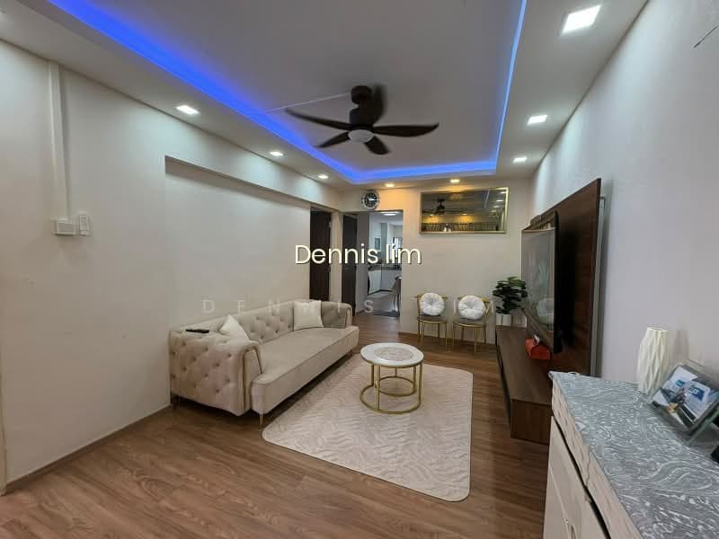 111 TAMPINES STREET 11 image 1 of 9