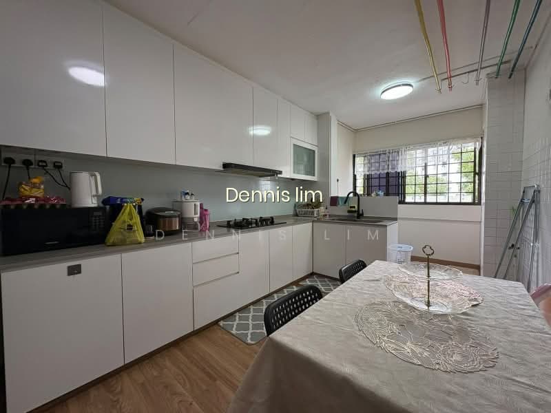 111 TAMPINES STREET 11 photo 3