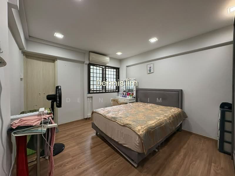 111 TAMPINES STREET 11 photo 4