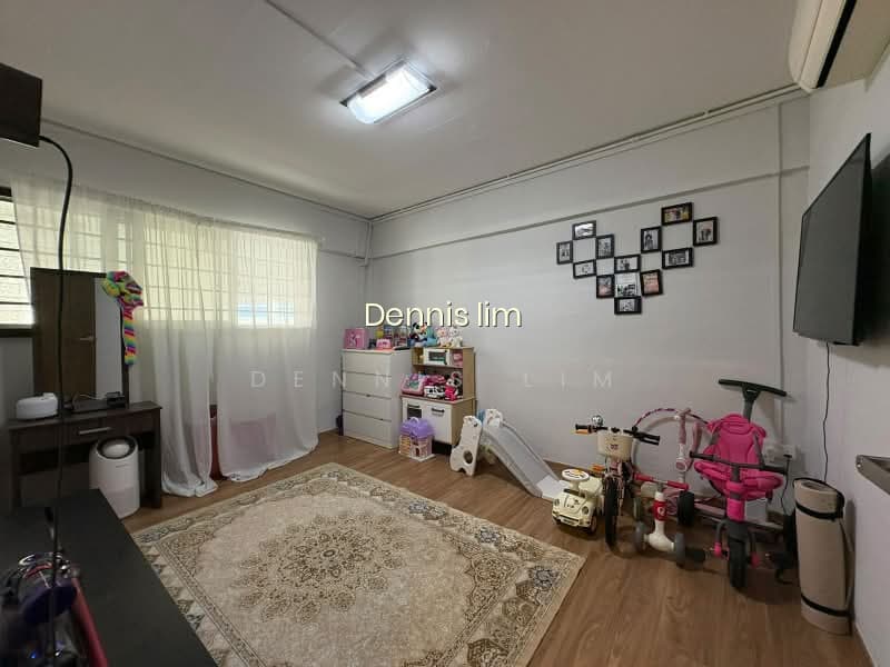 111 TAMPINES STREET 11 photo 5