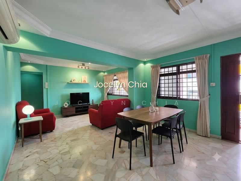 226A COMPASSVALE WALK image 1 of 6