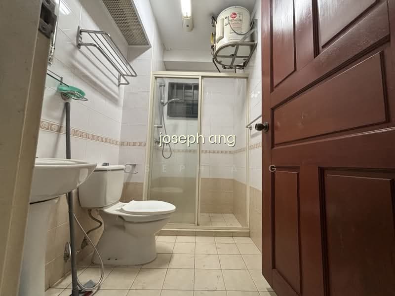 157B RIVERVALE CRESCENT photo 2