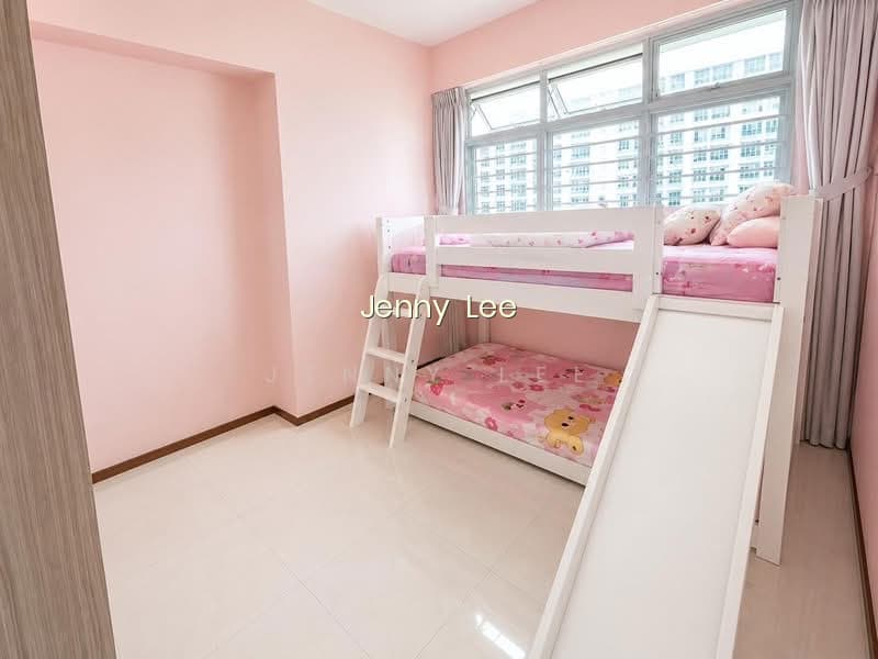 224C SUMANG LANE image 1 of 6