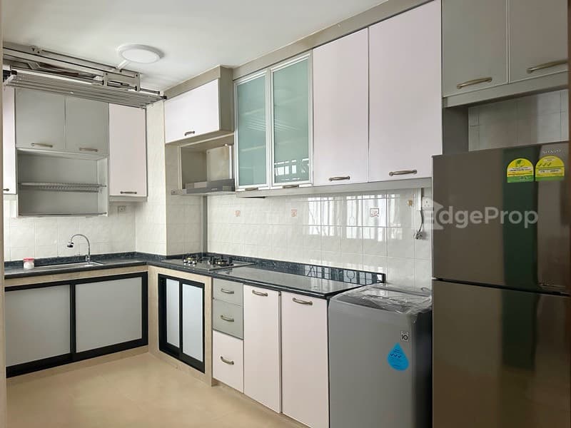 492 ADMIRALTY LINK photo 5