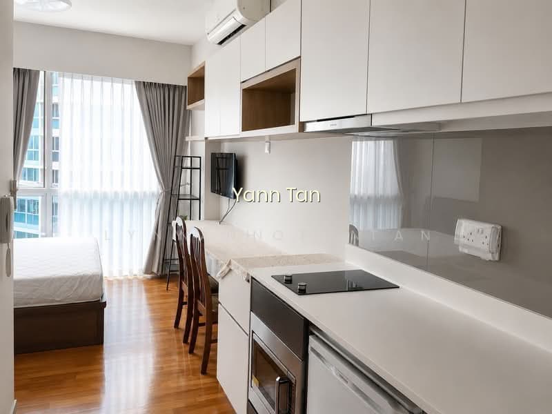 Q BAY RESIDENCES photo 3
