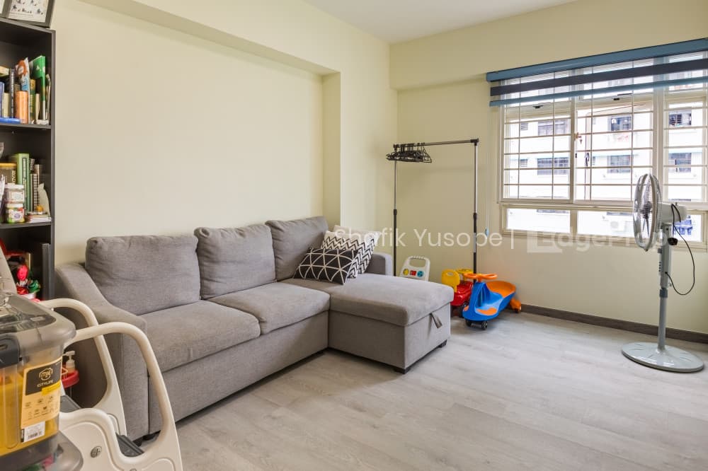 466A SEMBAWANG DRIVE photo 5
