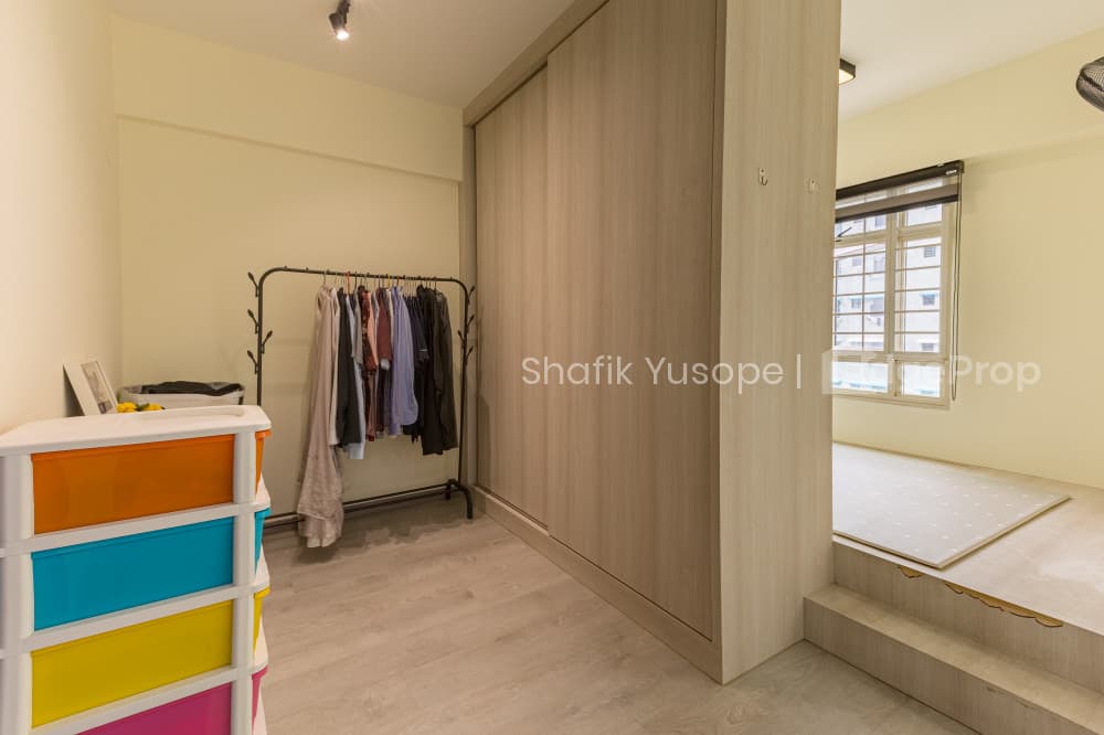 466A SEMBAWANG DRIVE photo 6
