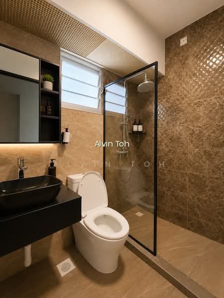 780C WOODLANDS CRESCENT photo 3