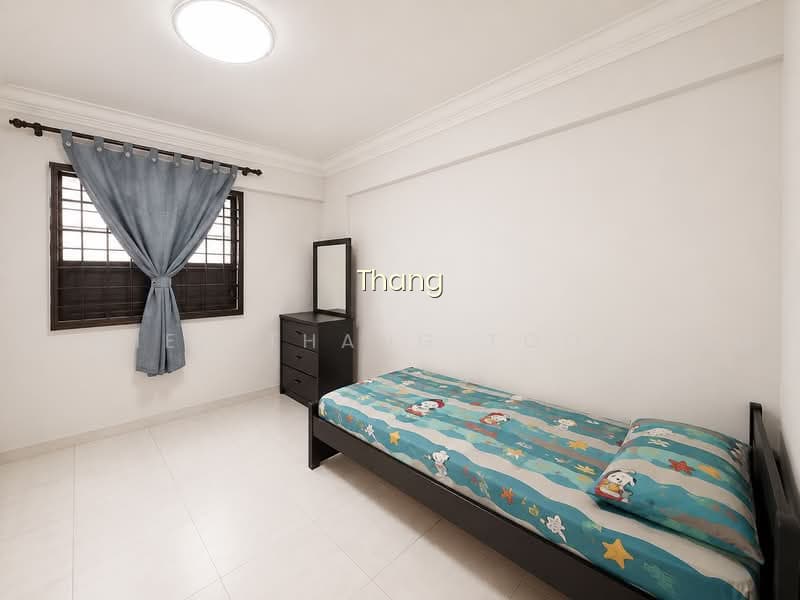 706 YISHUN AVENUE 5 photo 4
