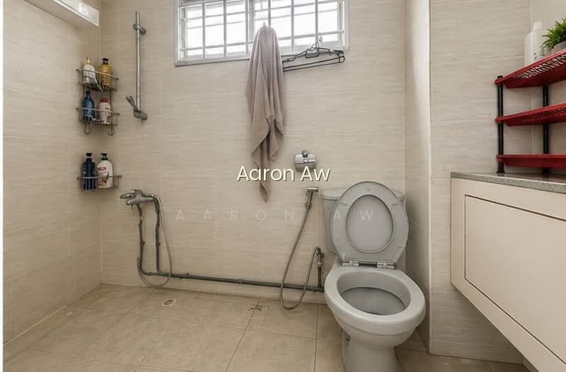 492C TAMPINES STREET 45 photo 2
