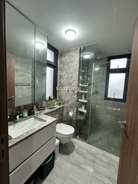 FOURTH AVENUE RESIDENCES photo 5