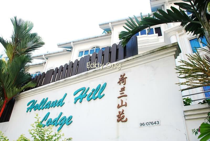 HOLLAND HILL LODGE photo 6