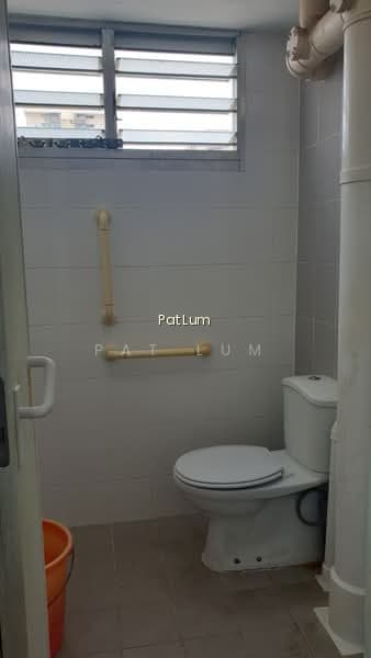 135 BEDOK NORTH STREET 2 photo 3